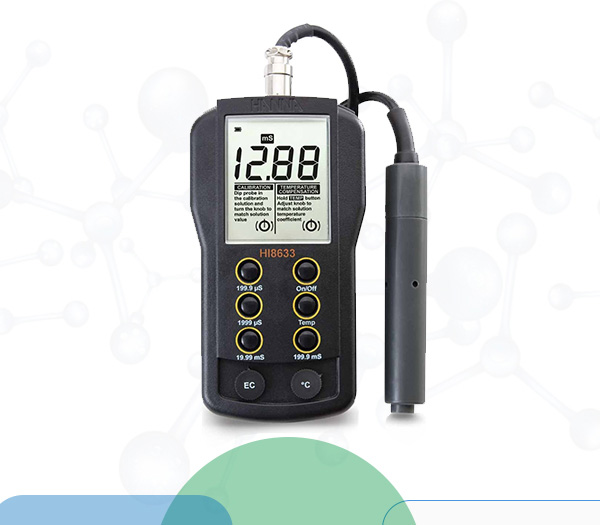 Máy Đo Độ Dẫn (EC) Đa Thang Đo Bù Nhiệt Bằng Tay HI8633 - Hanna